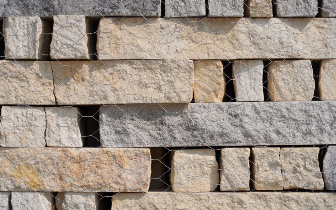 Stone Fire Pit Guide for DFW: Avoid Costly Material Mistakes